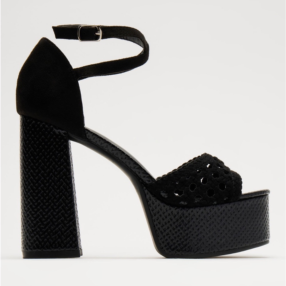 Black Heels Platform Shoes NWT - Picture 3 of 8
